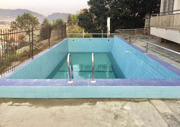 Swimming Pool - Bungalow House On Sale in Golfutar Height